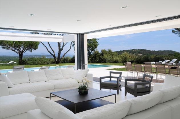 St Tropez Blue Coast Cote D'Azur Dream Home Interior White Couch Open